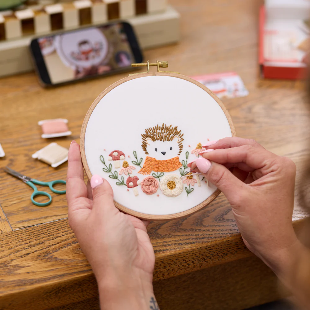 Cozy Hedgehog Beginner Kit - Image 8