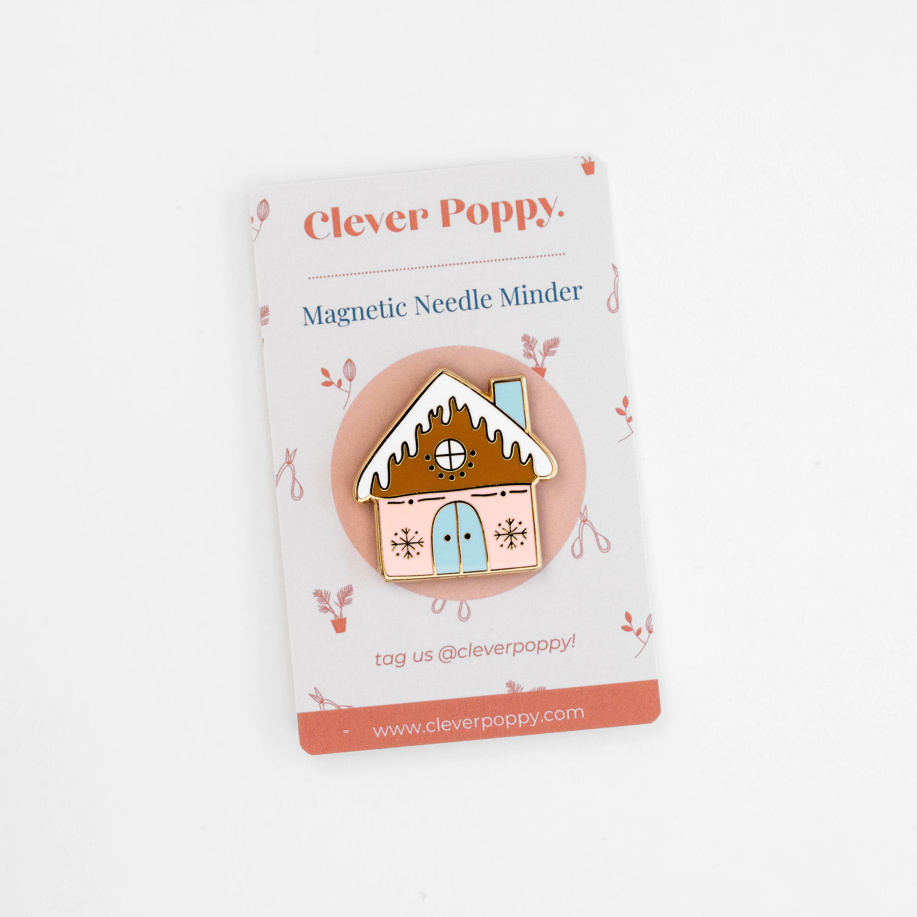 Gingerbread House Magnetic Needle Minder - Image 3