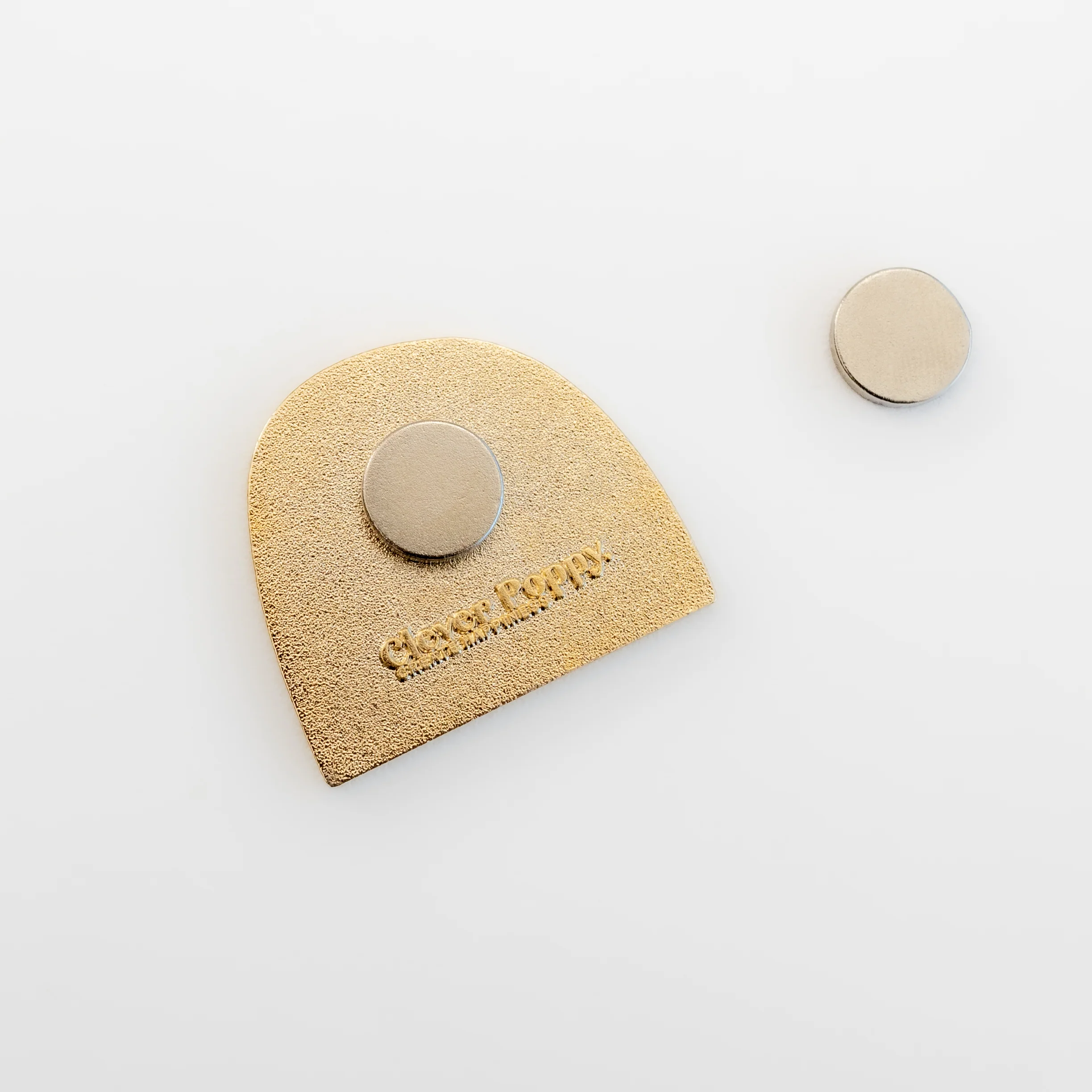 Rainbow Magnetic Needle Minder - Image 6